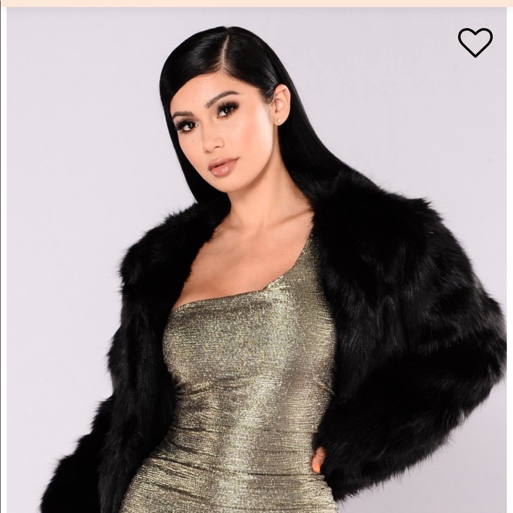 ❌SOLD❌ Black Faux Fur Coat